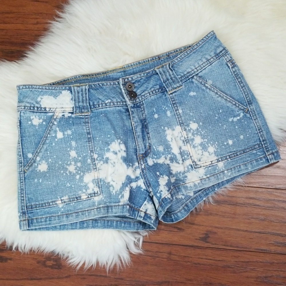 Bongo Distressed Shorts